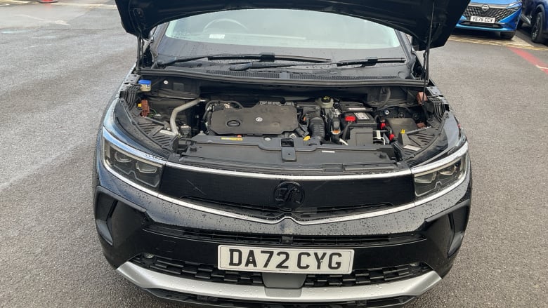 Vauxhall Grandland 1.5 Turbo D Ultimate 5dr Auto Diesel Hatchback